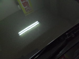 GT-R アルミボンネット　デントリペア