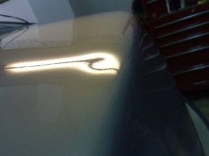 RH250h トランク　デントリペア