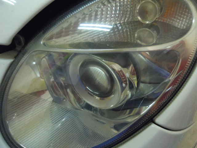 ヘッドライトコーティング