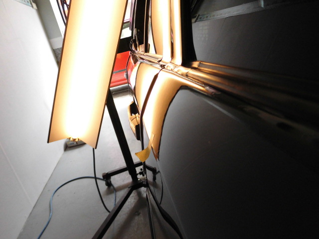 ベンツE36 デントリペア