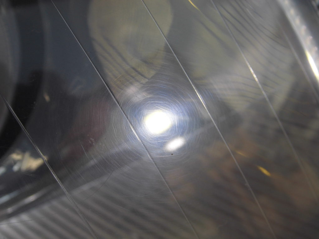 ベンツ　Eクラス　ヘッドライトコーティング