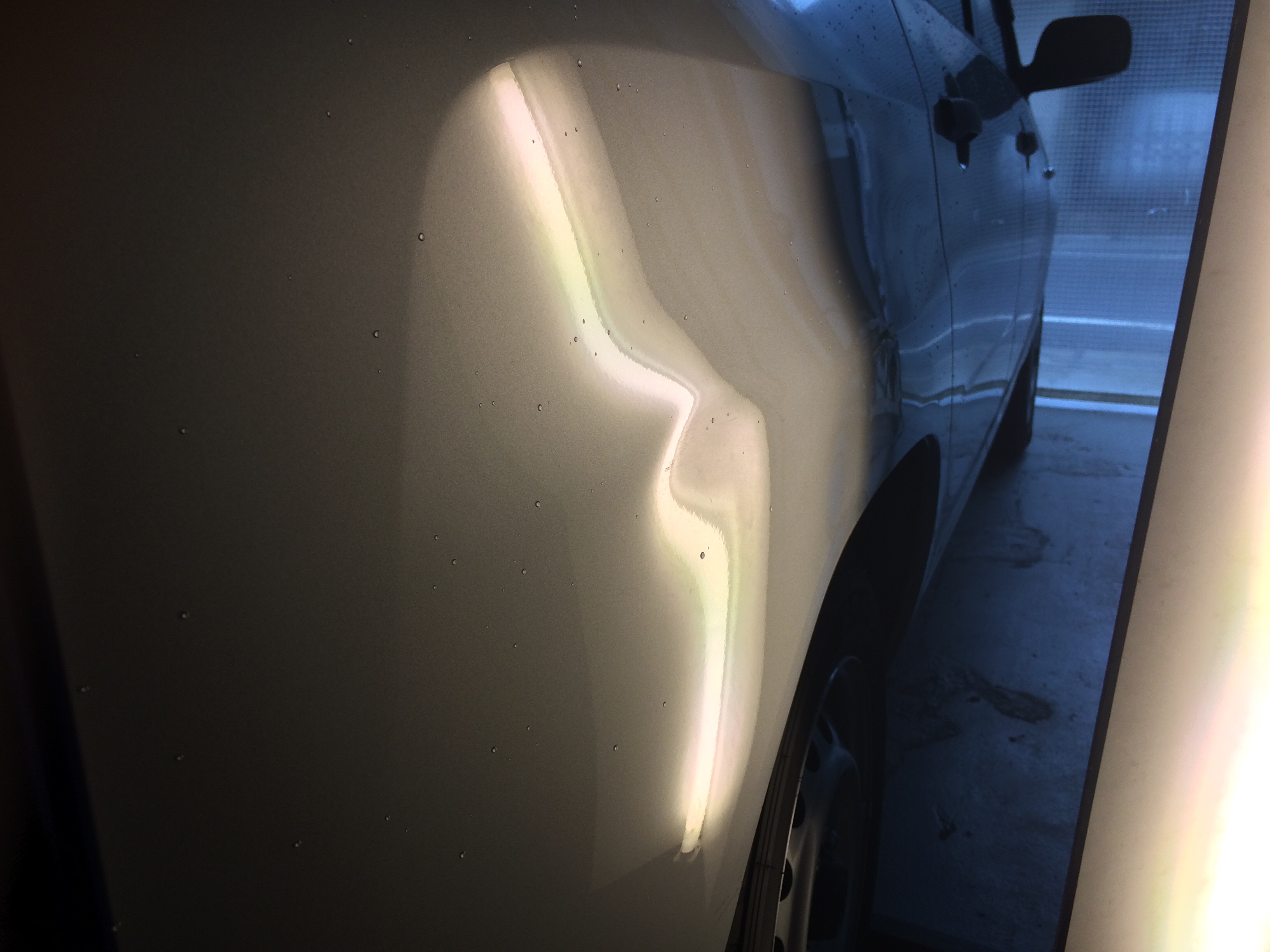 プロボックスのデントリペア