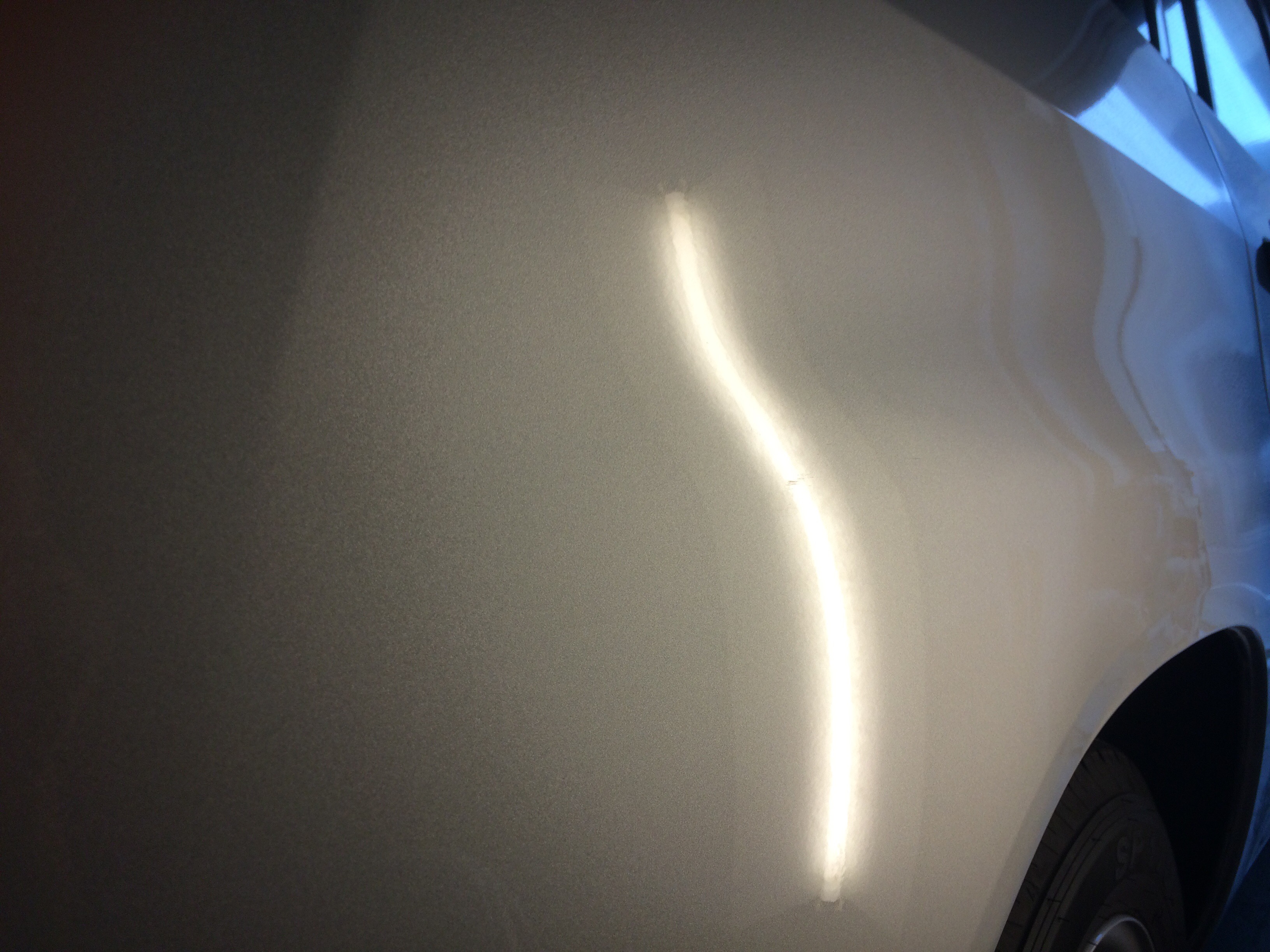 プロボックスのクォーターパネルのデントリペア