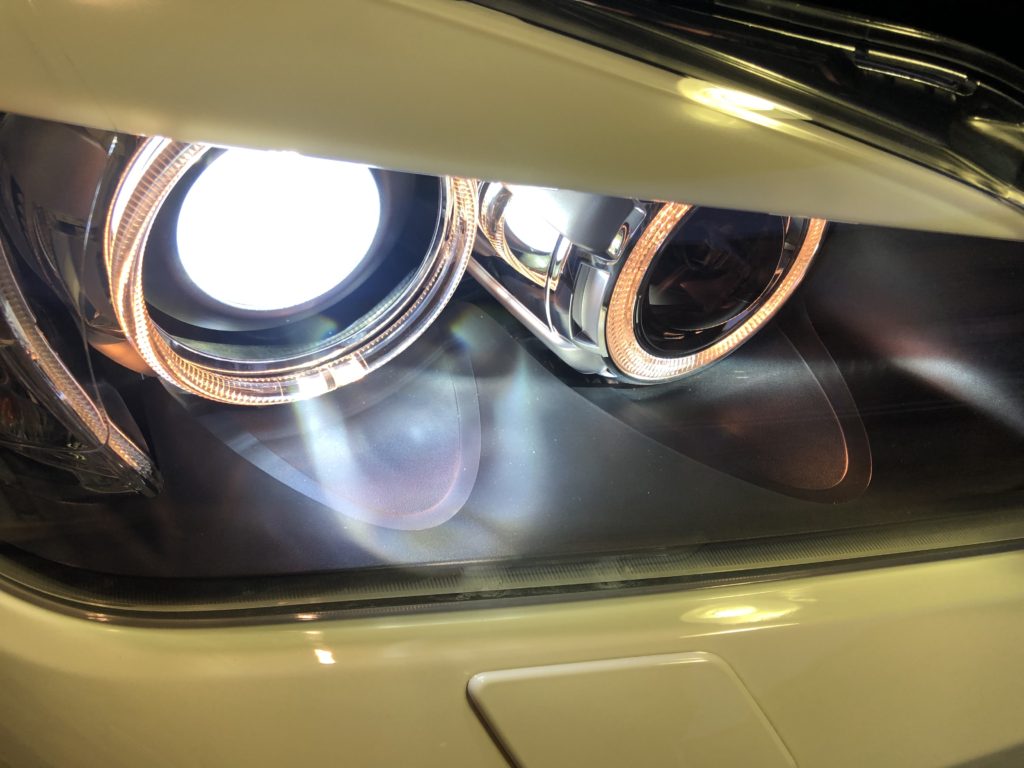 BMW X1 ヘッドライトコーティング