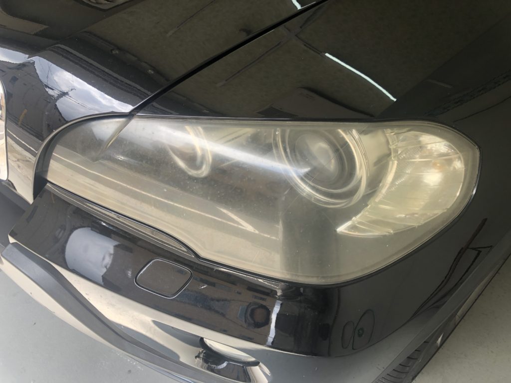 BMWX5　ヘッドライトの黄ばみ