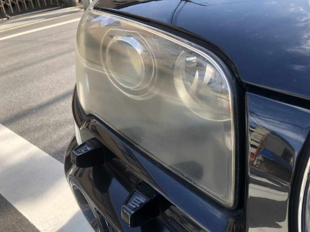BMWX3　ヘッドライトの黄ばみ