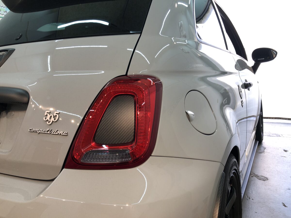 アバルト595　デントリペア