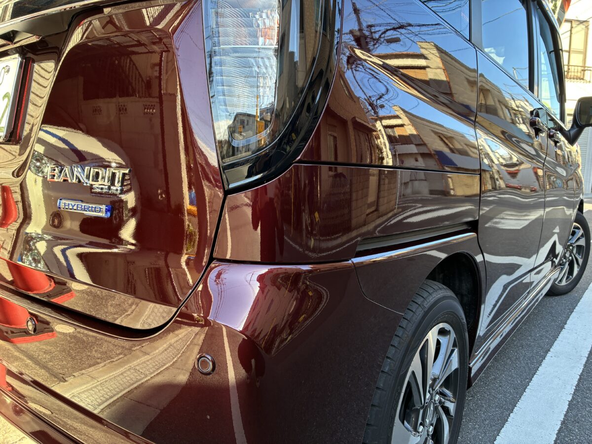 スズキバンディット ガラスリペアのご依頼になります。