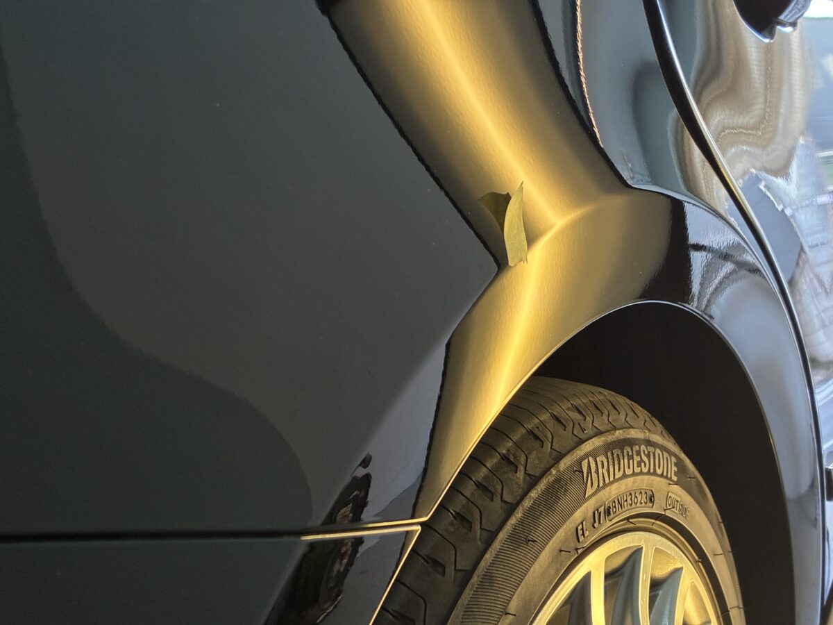 クラウンマジェスタ　リアフェンダーのデントリペア作業後