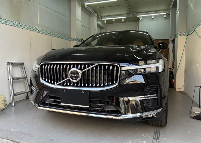 ボルボXC60　デントリペア